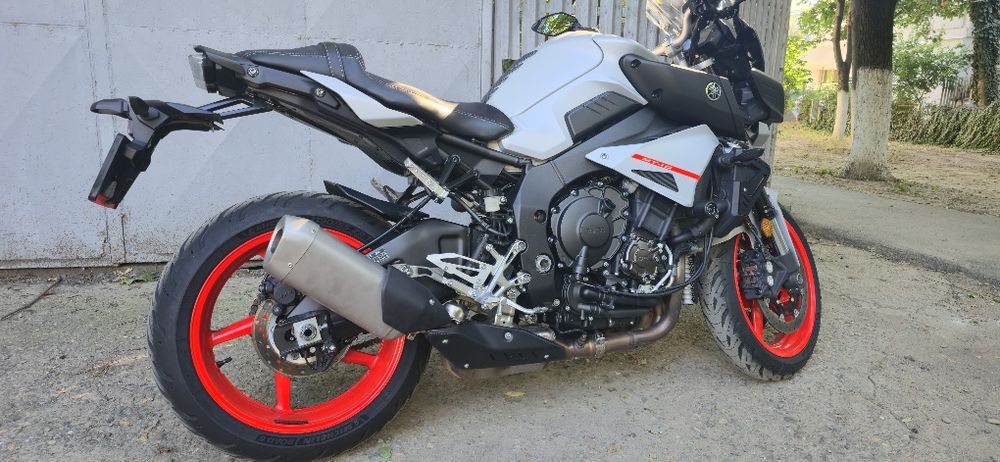Vand Yamaha MT 10