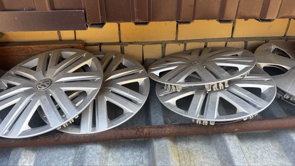 Продам колпаки vw r14 оригинальные