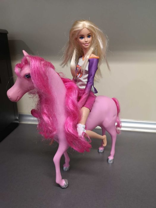 Доставка до СПИДИ АВТОМАТ 2,14€-Барби/Barbie-кончета,чантички,аксесоар