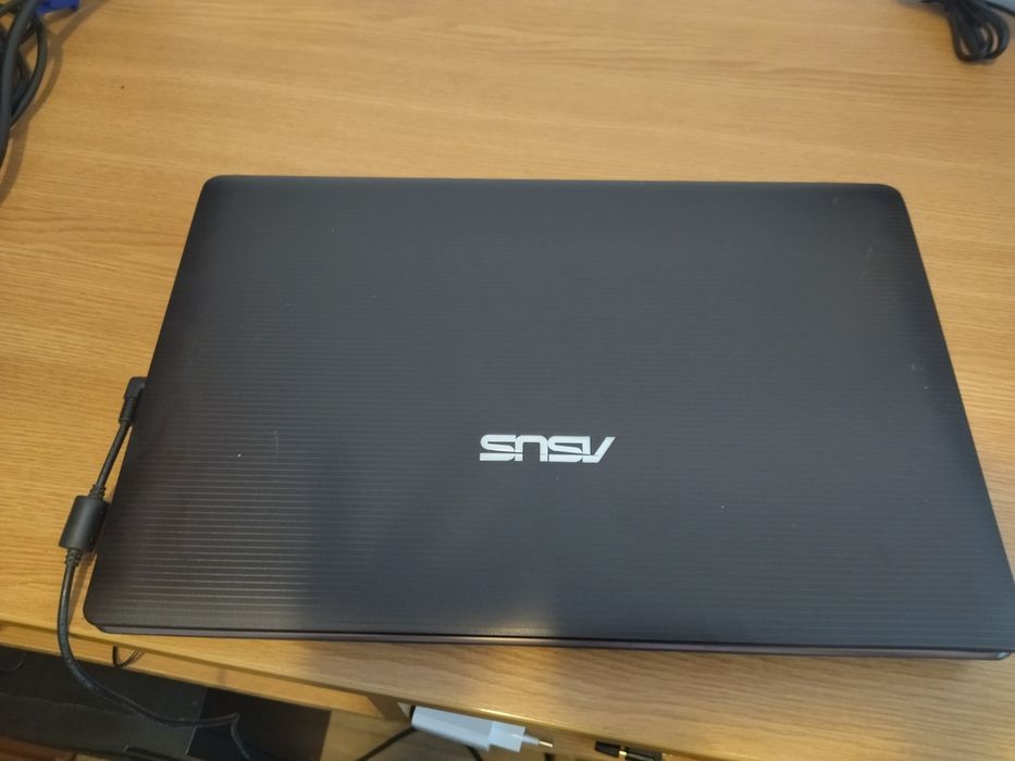 Laptop Asus i7 2670QM, 6 GB, ssd 512 GB, GT 610M