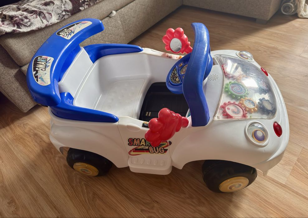 Машина на аккумуляторе