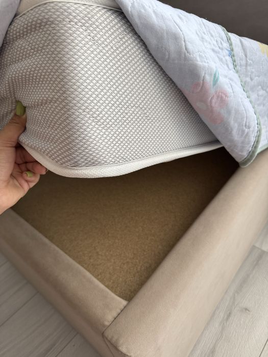 Продам детскую кроватку