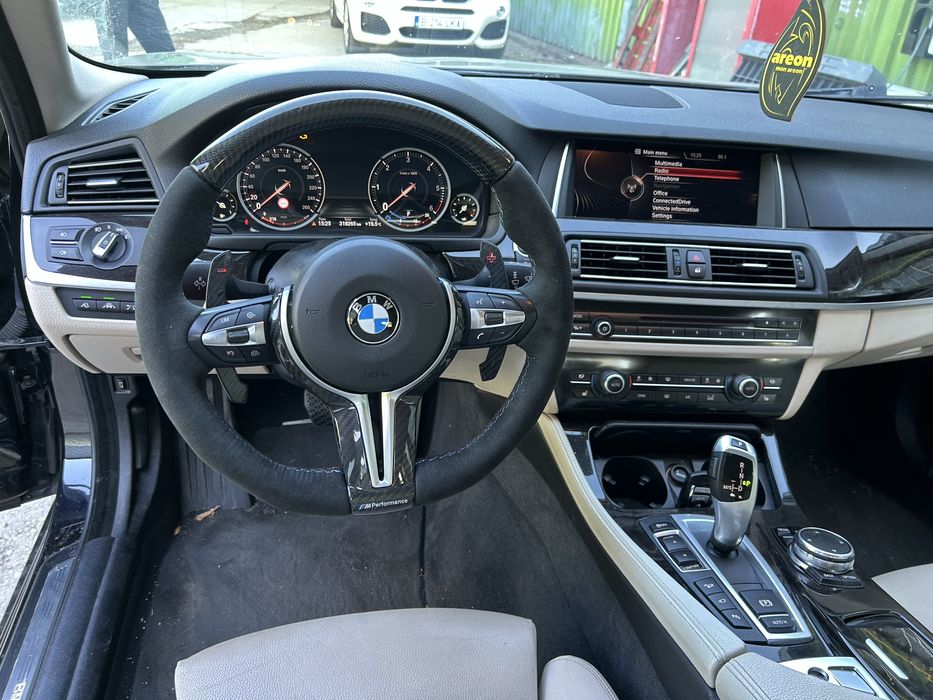 6wb bmw f10 f11 f06 f07 f01 f02 f12 f13 volan m alcantara carbon