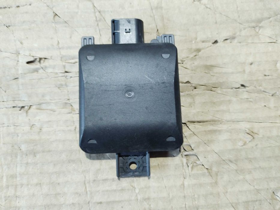 Заден Модул Сляпа Зона VW ID.3 E11 pro