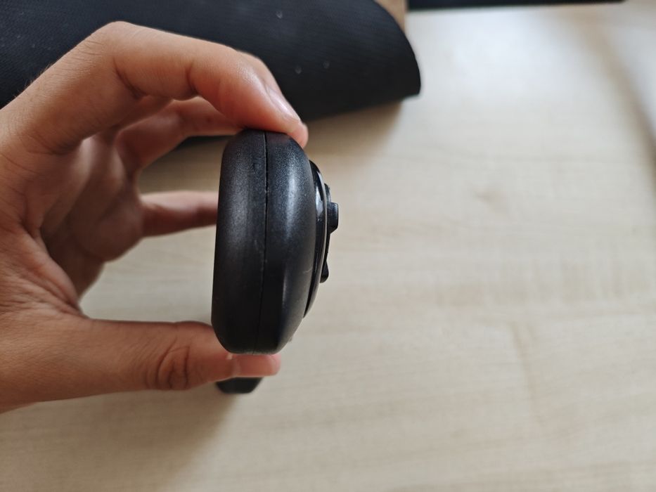 Controller Mega Drive/Genesis cu 6 butoane