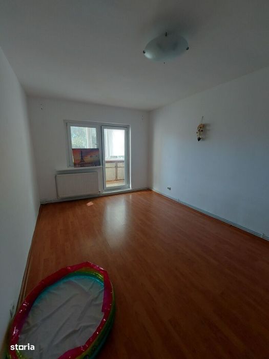 Apartament cu trei camere Pitesti-Arges
