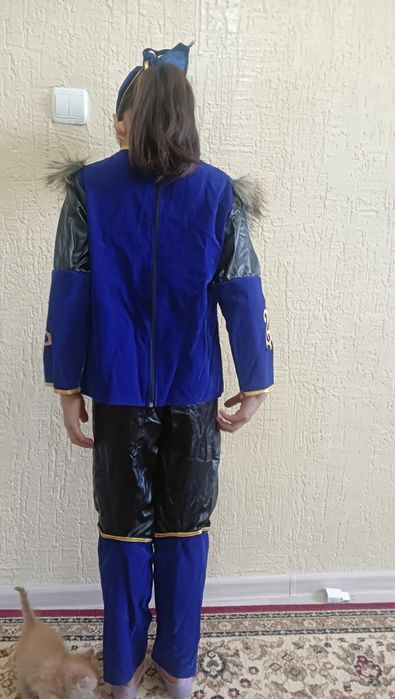 Костюм национальный