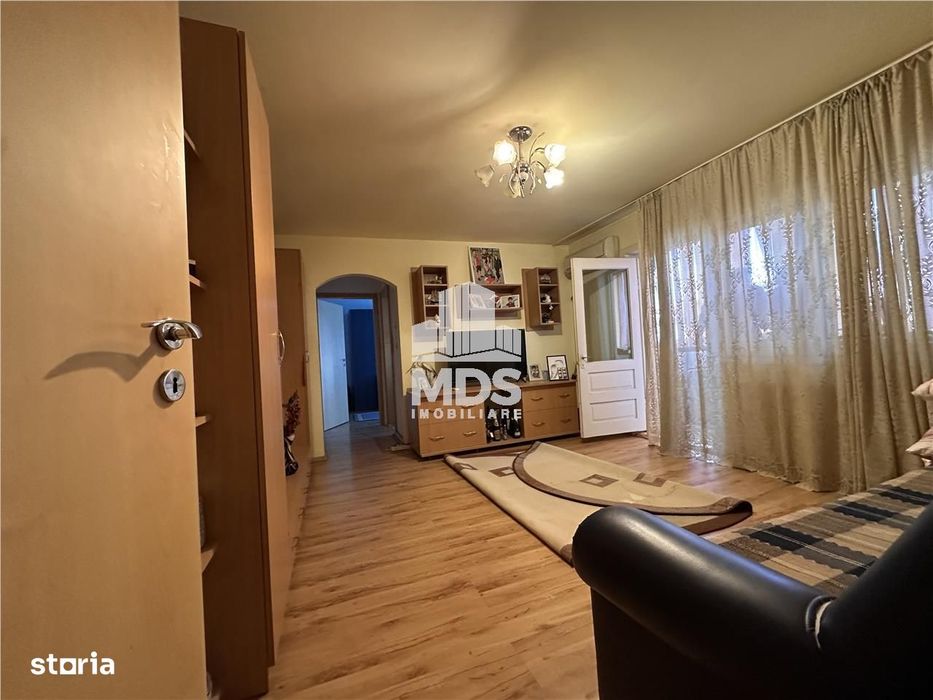 Mobilat si utilat, 55 mp, etaj intermediar in bloc anvelopat