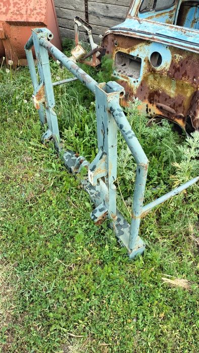 Трактор МТЗ 82. .