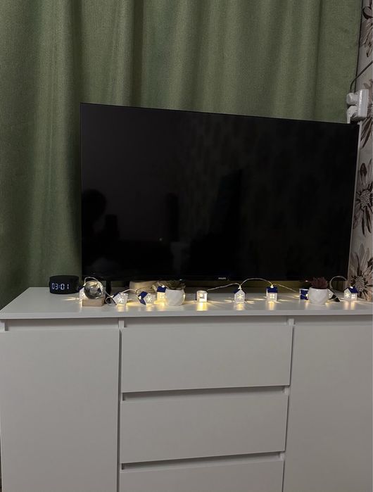 Продам телевизор