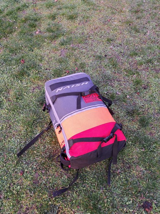 Кайт "Naish Pivot"