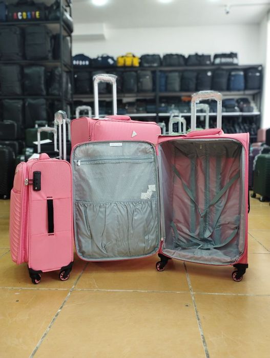 Чемоданы International traveller qora rangda color black   No:1398