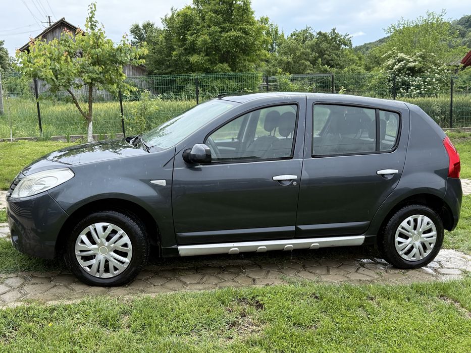 DACIA Sandero 2010