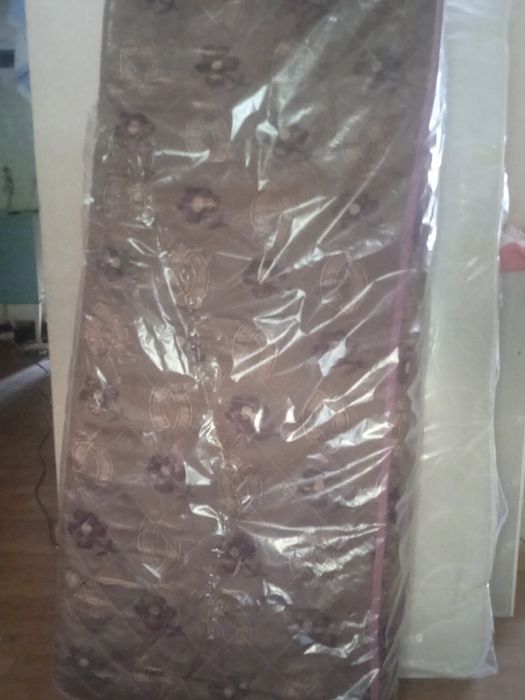 Продаю матрасы бу