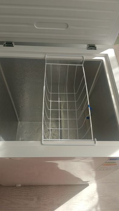 Продам морозильный ларь  Фирма ARG. Объем:  142