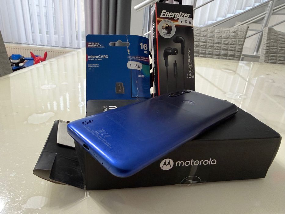 Motorola G8 Power Lite