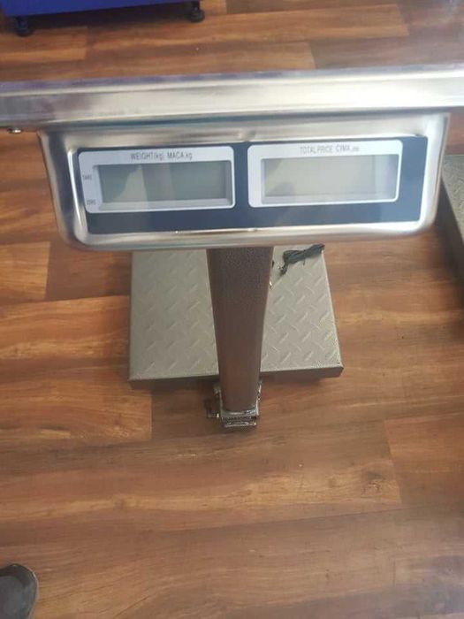 Електронна Везна с Платформа до 40кг,100кг ,150кг, 350кг Кантари