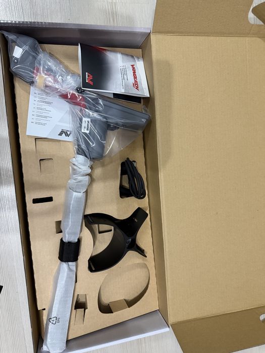 Detector de metale Minelab Vanquish 340 – Nou, în cutie
