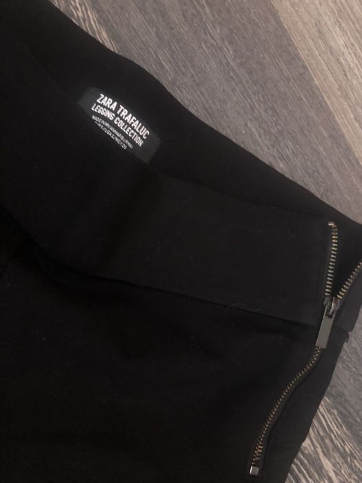 Панталон на Зара