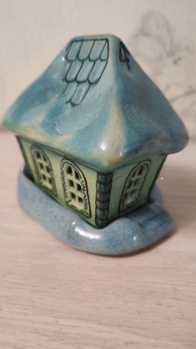 Домик керамический с подсветкой