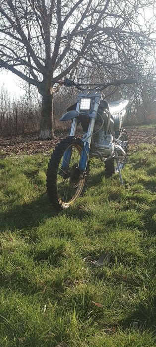 Cross  125cc și 200 CC cu Motor TMMP 200cc  Vmax 100km/h de vanzare
