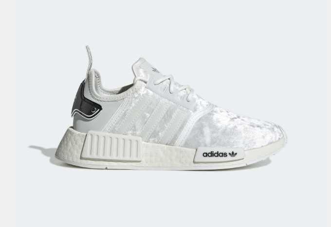Оригинални дамски обувки ADIDAS NMD_R1 PARLEY EU40