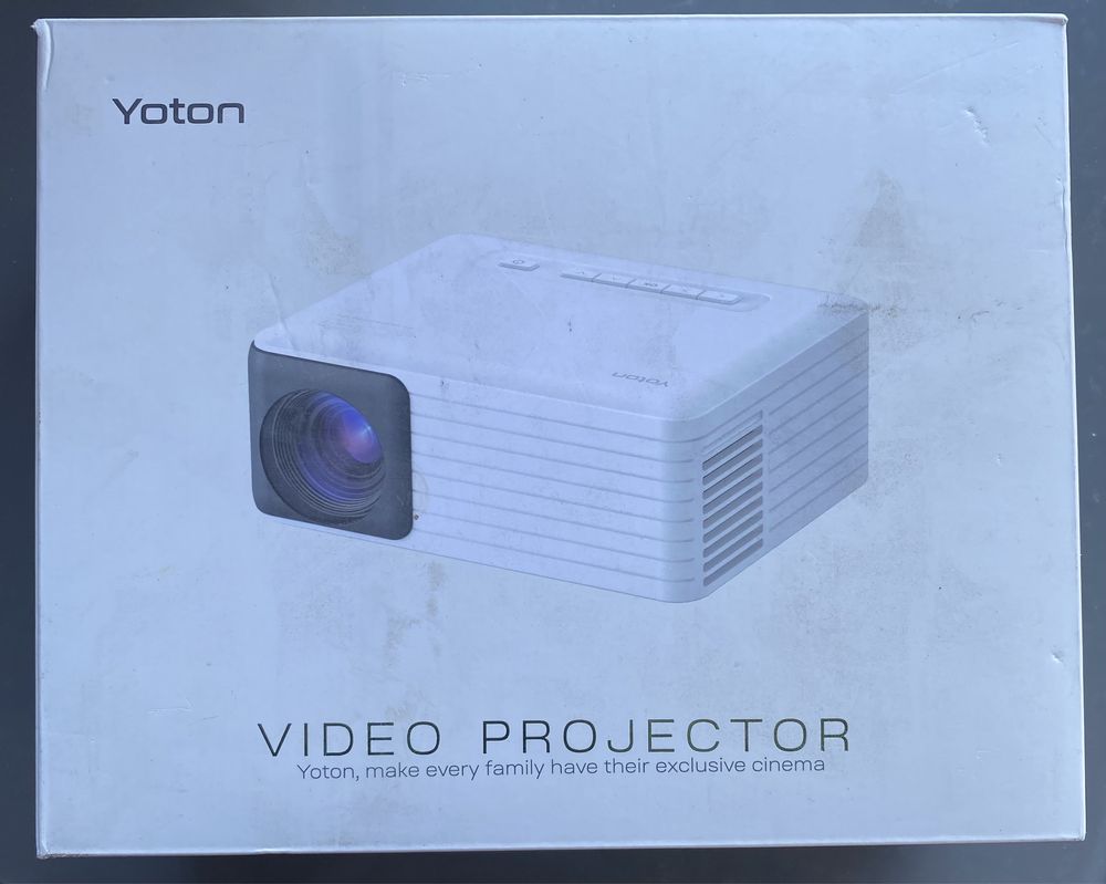 Video proiector de la Yoton Y9 Bistrita •