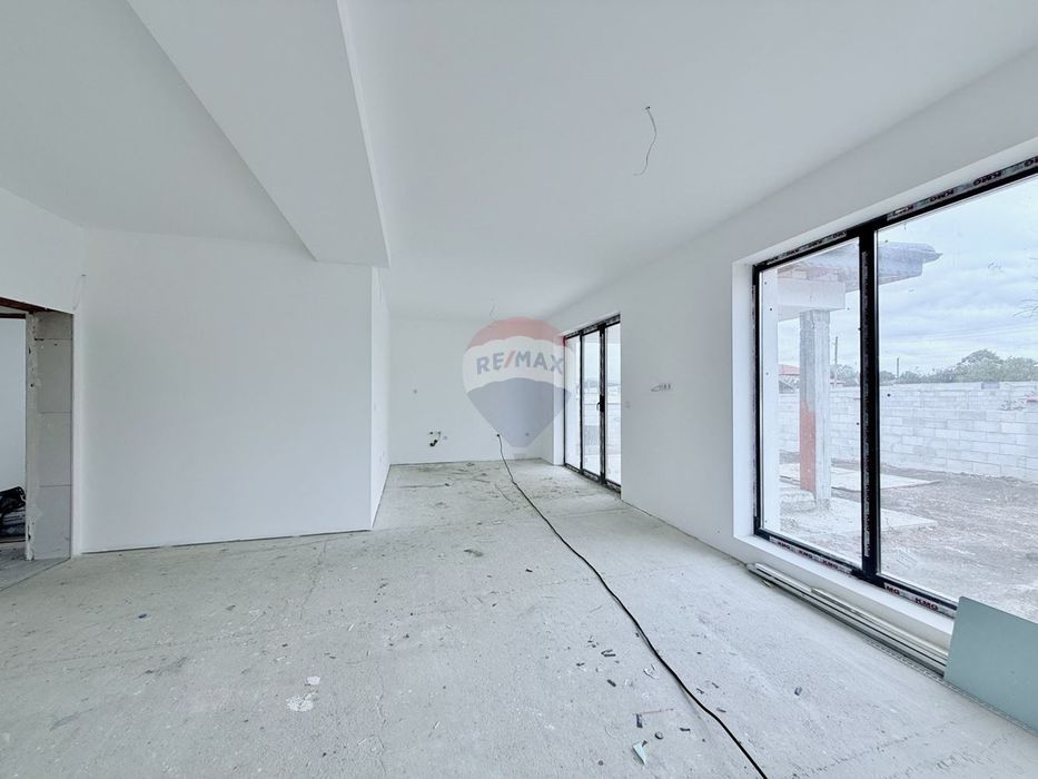 Нова самостоятелна къща с двор за продажба, с. Соколово, общ. Балчик,