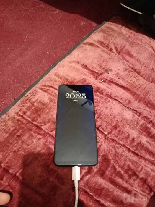 Redmi not 11  6/128 xotira yaxshi ishlab turibdi