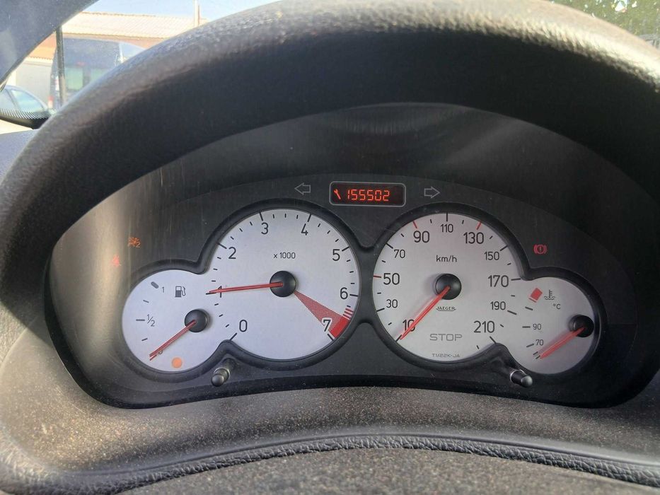 PEUGEOT 206