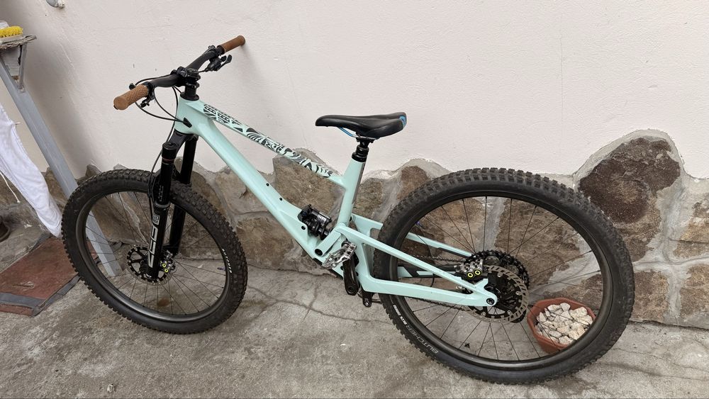 De vanzare bicicleta carbon SCORE 4060