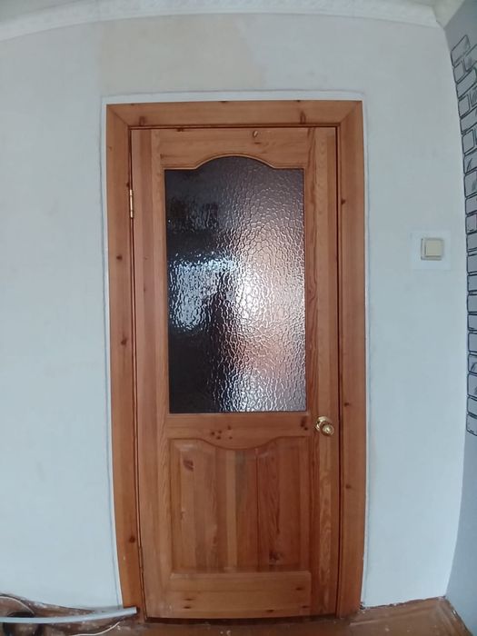Продам межклмнатные двери