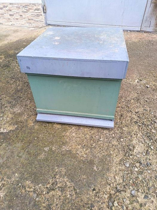 Пчеларски кошери ДАДАНБЛАТ 12 рамкови