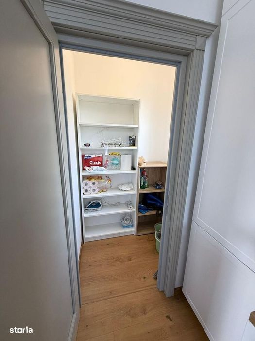Casa 4 camere,2bai, 700 mp teren,mobilată si utilată