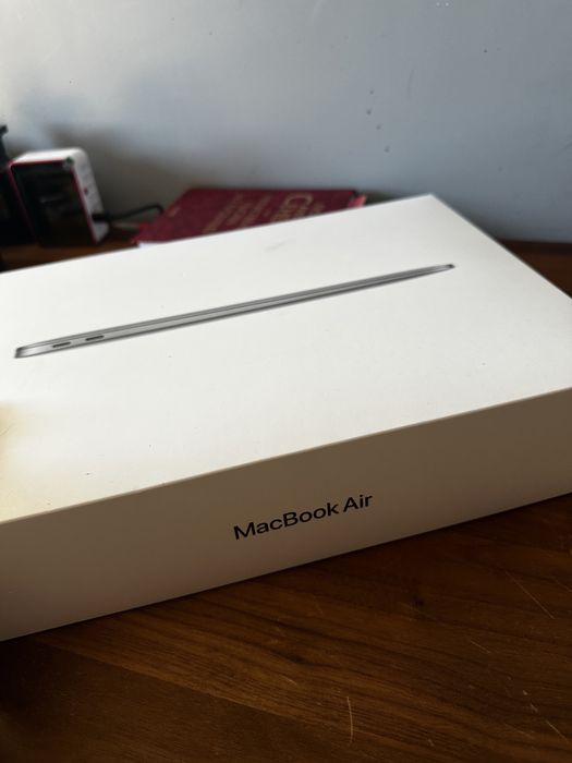Macbook Air M1 8GB