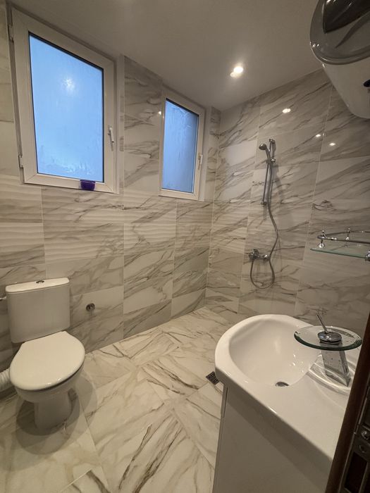 Дава се под наем Тристаен апартамент в София, Модерно предградие - 85 кв.м за 600 € - Снимка #2