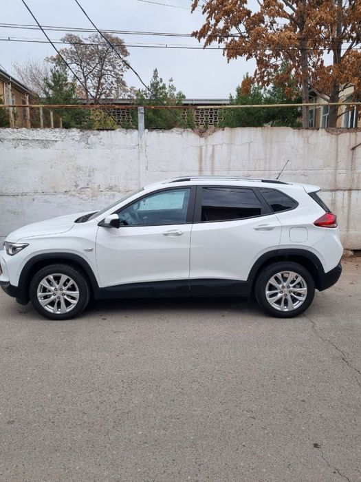 Продам Tracker 2