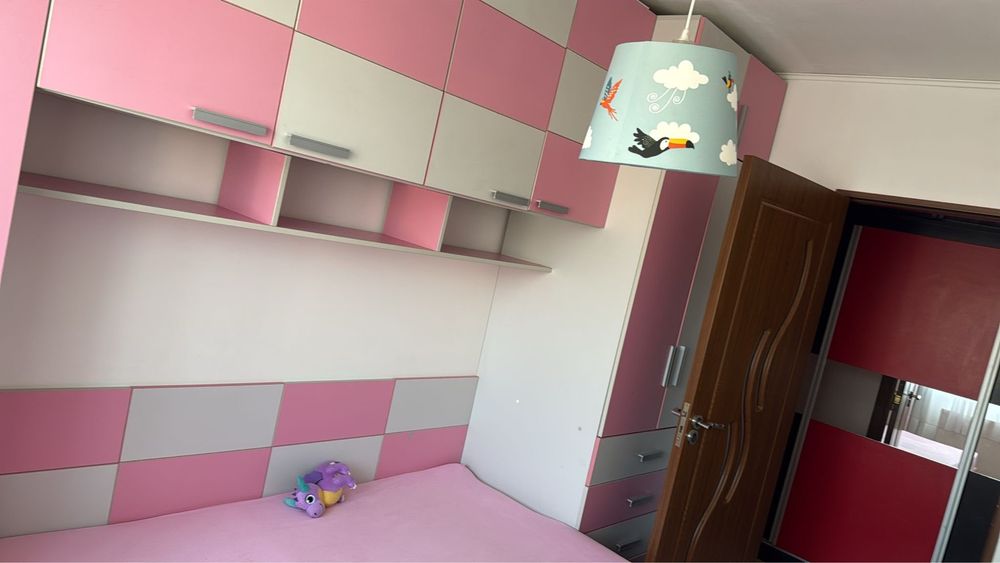 0732919219-Se vinde apartament mobilat partial