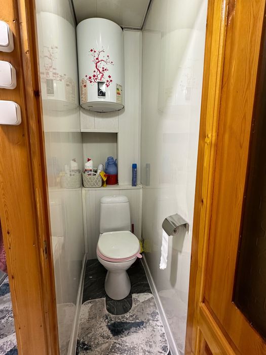 Продам квартиру в микрорайоне, напротив детской больницы