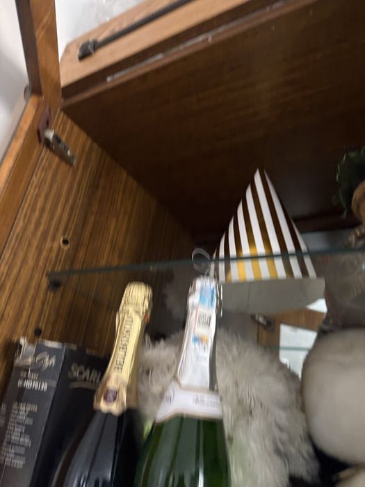 Продам мебель стенка-гарнитур с баром