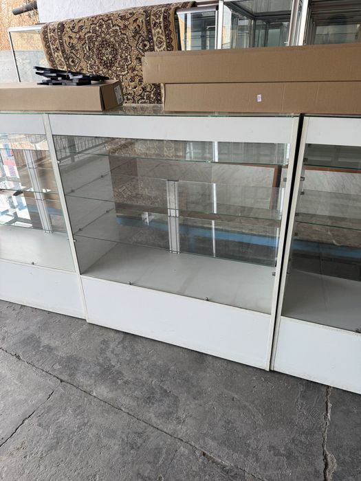 Продам витрины по 10000тг