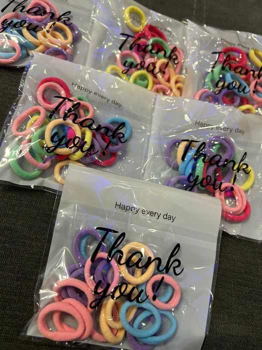 Различни видове ластици за коса