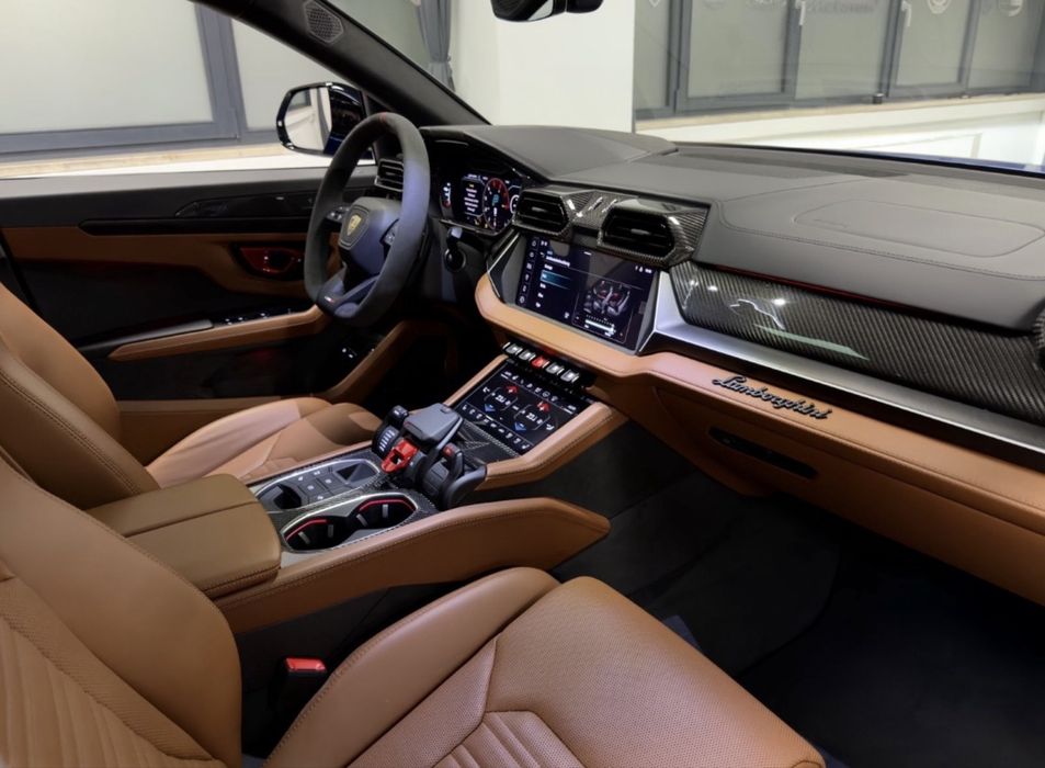 Lamborghini Urus SE 2026