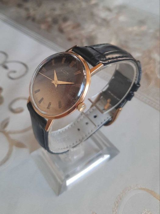 Позолоченные часы Луч-Ау20