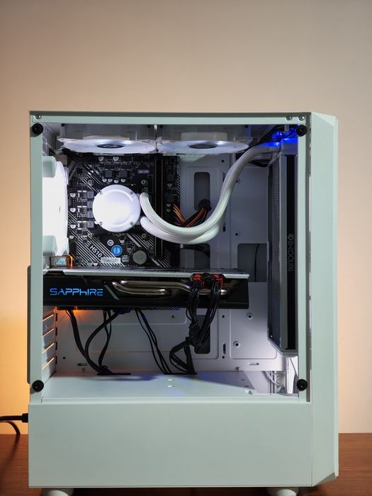 Готовый ПК | Чёрно-белая сборка