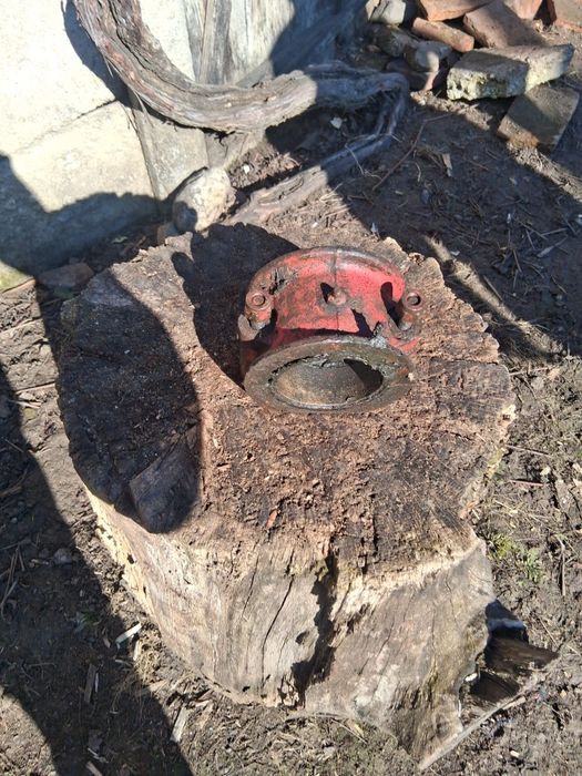 Vând lagăr presă. și cositoare turcească