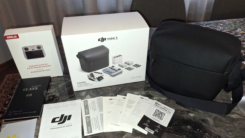 DJI Mini 3 Fly More Combo (DJI RC)