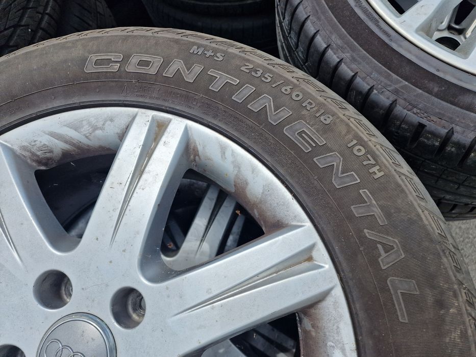 Гуми с Джанти за Audi Q7 235/60 R18 Continental