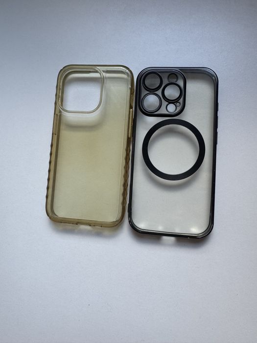 Huse iPhone transparente – MagSafe și silicon – stare bună