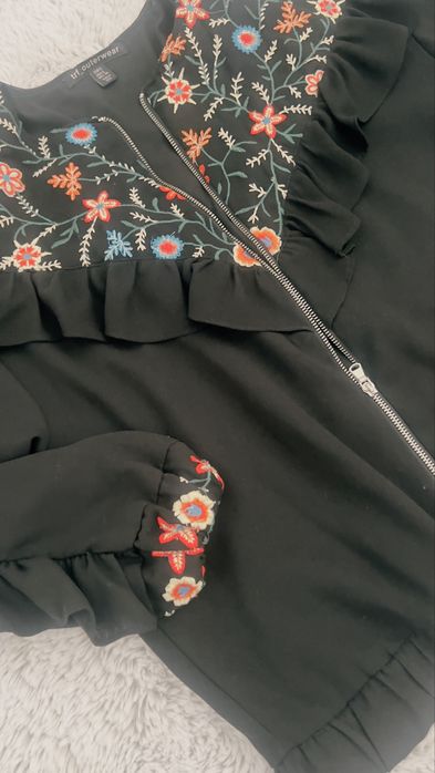 Geaca/ sacou bomber cu broderie